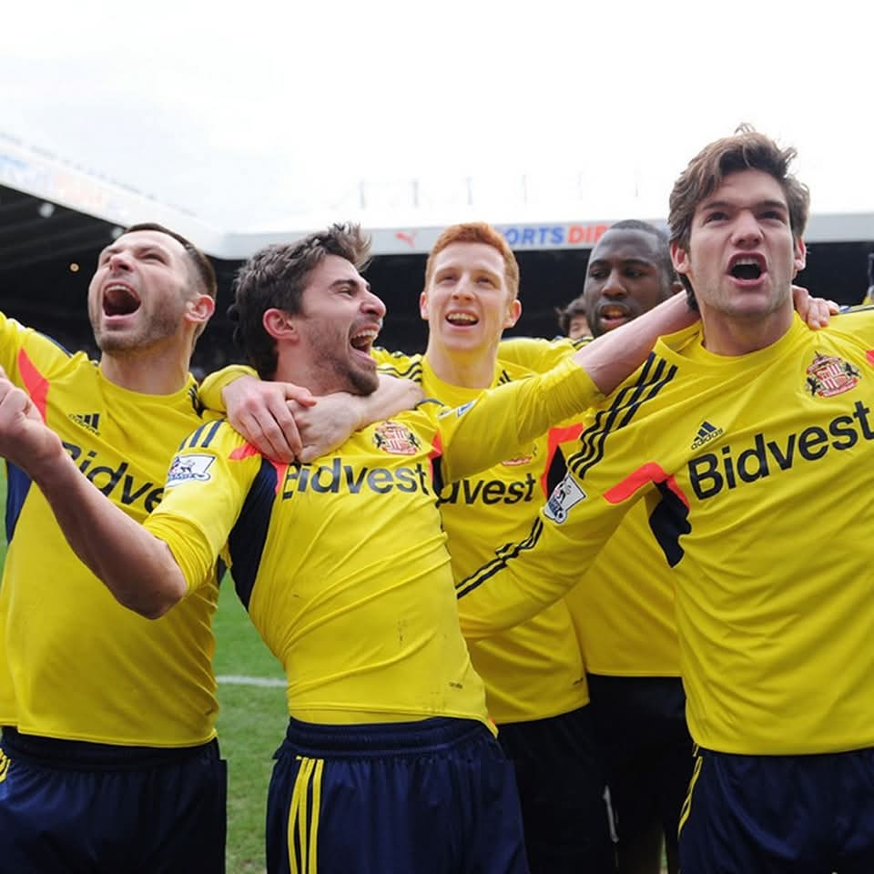 sunderlandafc11's tweet photo. On this day in 2014: Sunderland beat Newcastle 3-0 at ST James Park https://t.co/6ayesxMrHU