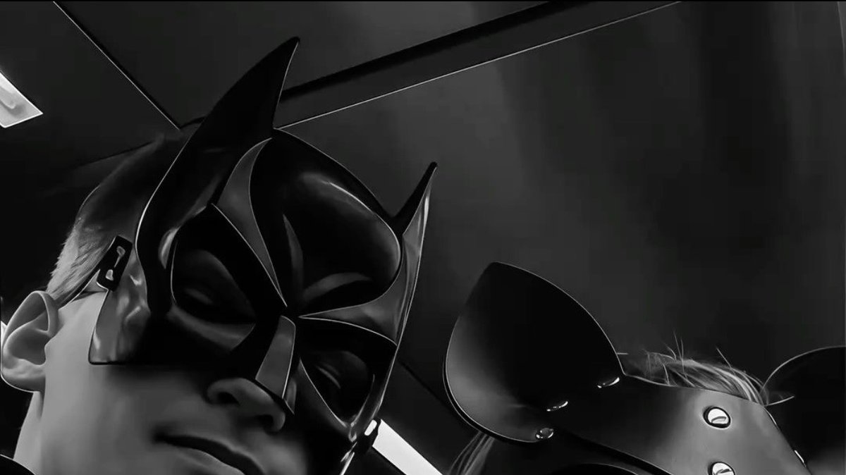 َََََ tweet media