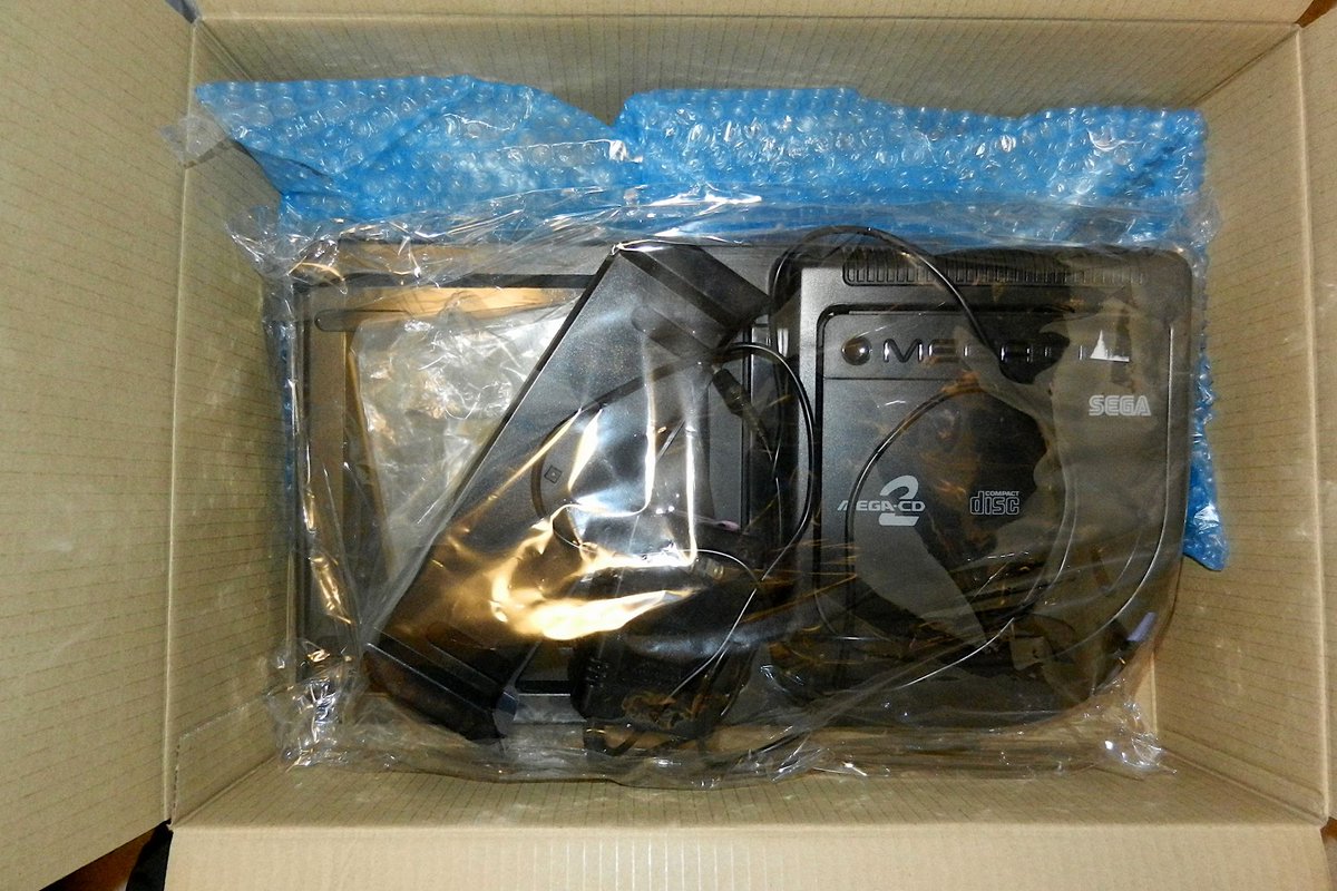 hd61yukimizake's tweet photo. メガCD2 もういっこ買った・・(◎_◎;)
#MegaCD2
#メガドライブ https://t.co/Tb47rGaVbB