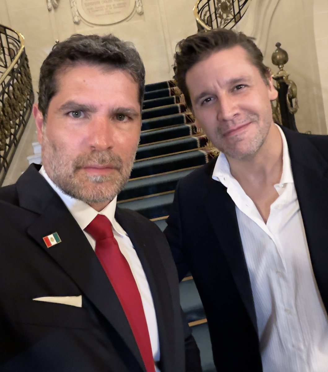 Eduardo Verástegui tweet media