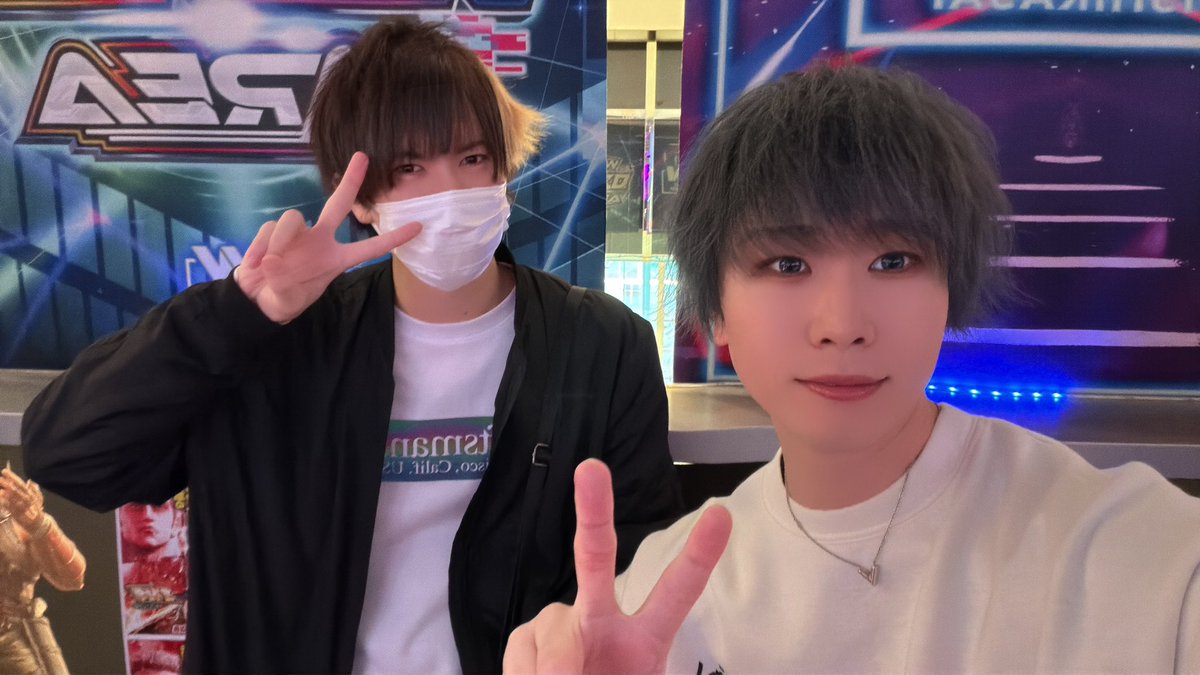 sloneet77's tweet photo. ヴァルヴレイヴ確保しました！🫡
朝イチ共闘役？で直撃しててもう超革命やってるぞ！

僕は1G目チャンス目Aでしたwww

戦国乙女の埋まり早い⭐️
やはりここか！

ぺるぺるさんとお写真撮っていただきました！📸
ありがとうございました！緊張した🫨
ToLOVEるからスタートされています！
@pelpel_7 

YouTube生配信スタートしました！
遊びに来てね！
https://t.co/nJgZSo141v

#ウエスタン西葛西 様の朝の店内状況❗️

🈵
戦国乙女
ToLOVEる（両方）
閃乱カグラ

高稼働
ヴァルヴレイヴ 
モンキーターン

平和機種の埋まり🙆‍♂️
SANKYOはからくりサーカスとヴァルヴレイヴが半分ずつの稼働！

閃乱カグラ満台がかなり気になってる！

Aタイプの稼働もあります！

🈳まだまだあるので是非お越しを🏃‍♂️

#PR