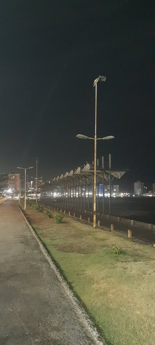 Patoyecoiqq19's tweet image. Por qué no ha activado la iluminación del borde costero en todo este mes? Es para q se pueda pernoctar mejor?
Q pasa con este criterio de seguridad en la noche? #iquiquedetodos #iquique