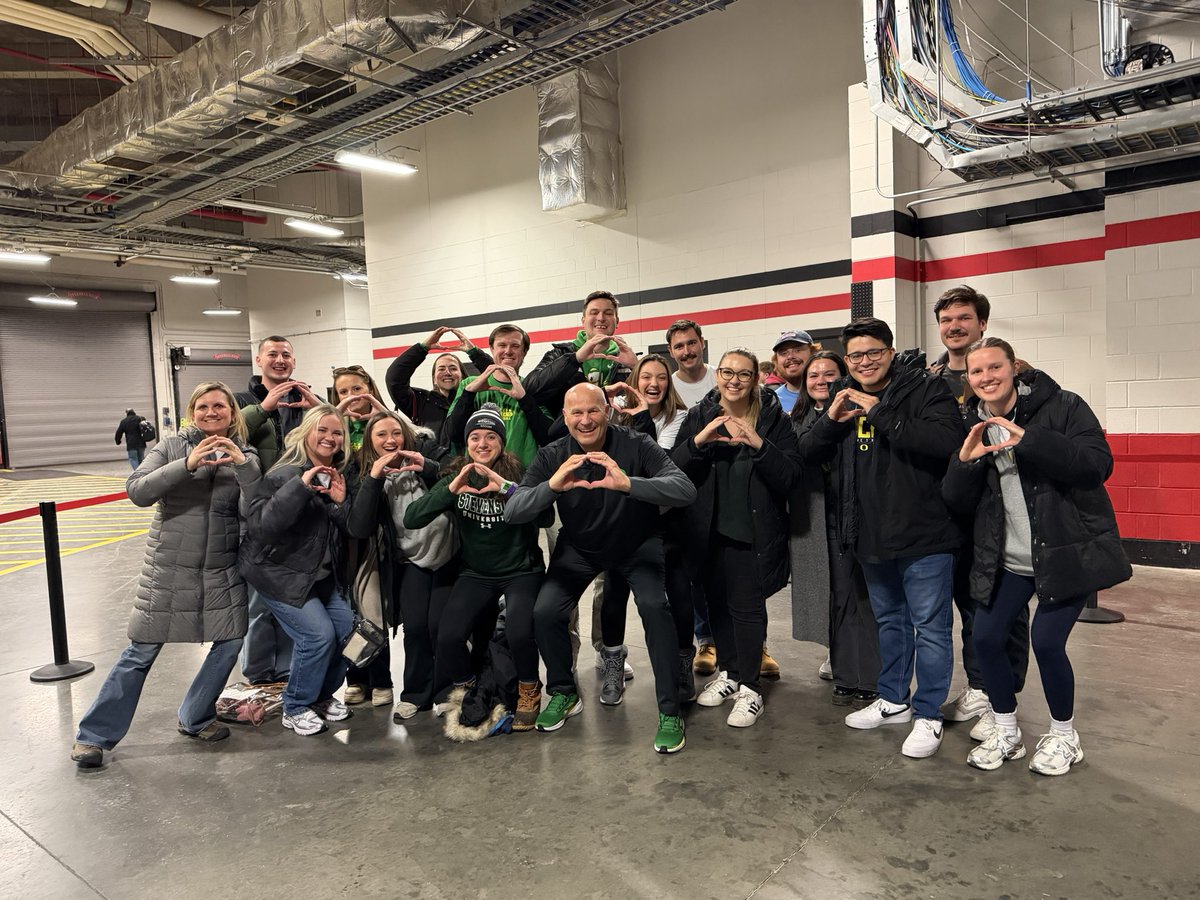 Max Graves tweet media