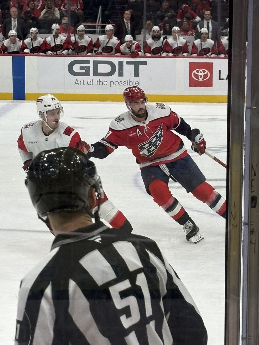 simbalovesbelle's tweet photo. @ALLCAPS2018 @Capitals https://t.co/y0D0hO0Tl1