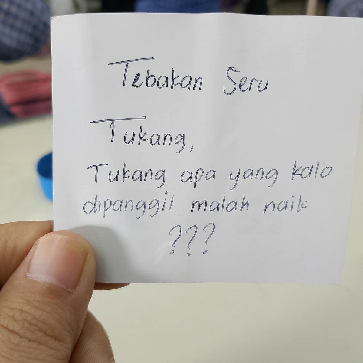 Ketawa itu GRATIS 🛩 tweet media