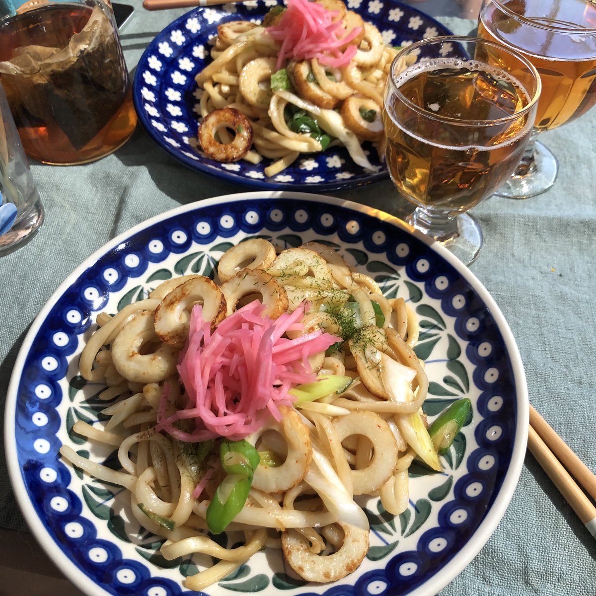 silverback_y's tweet photo. 今朝は焼きうどんでした。
今日も「よーい（ぅ）どん！」 https://t.co/EcyEWuY6V9