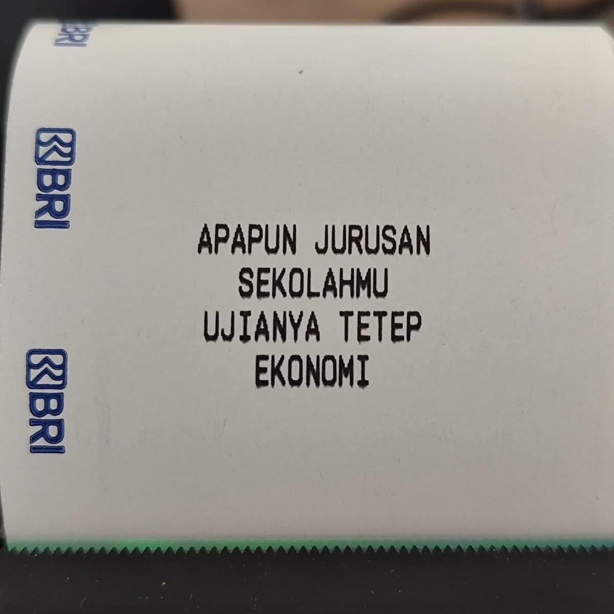 Ketawa itu GRATIS 🛩 (@kucengterbanggg) on Twitter photo 