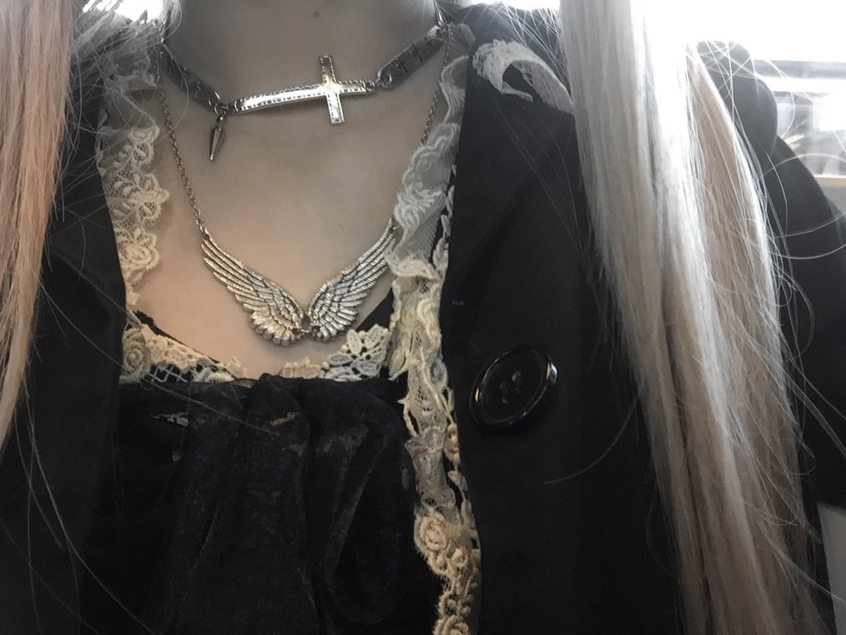 𝗹𝘂𝗹𝗶𝗻𝗮 tweet media