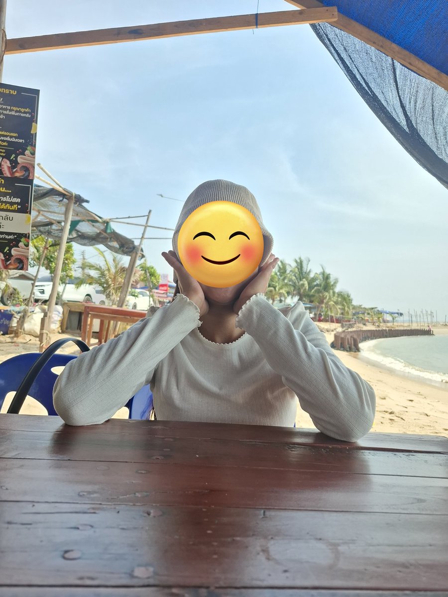 เย็นนี้หาคู่กินเบียร์คับ ใครว่างทักมาได้น่ะคับ