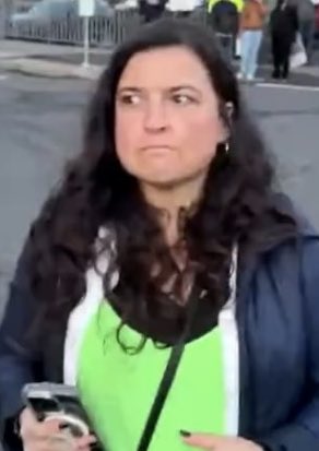 momma_pdx's tweet image. 🚨Oncology Nurse at the Portland anti Ice protest tells a Patriot livestreamer that he’s a “weak little bitch” after he was jumped by a group of people with rocks.  Why are they so violent?