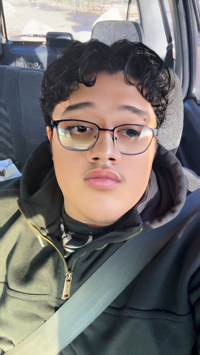 ☆ L ☆ tweet media