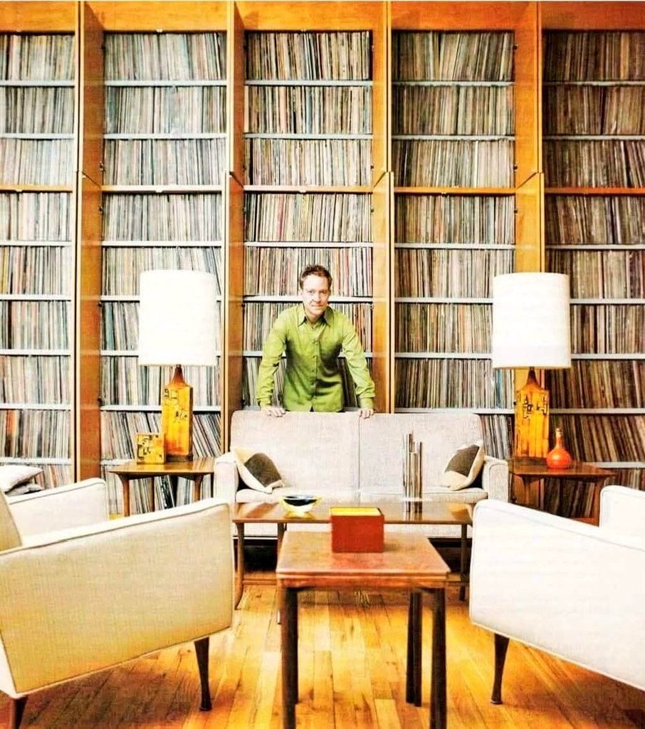 oriettamusic's tweet photo. 😃Fred Schneider (The B-52’s) poses with part of his collection of over 20,000 records. 🎶🎸 https://t.co/DdMhKnakXA