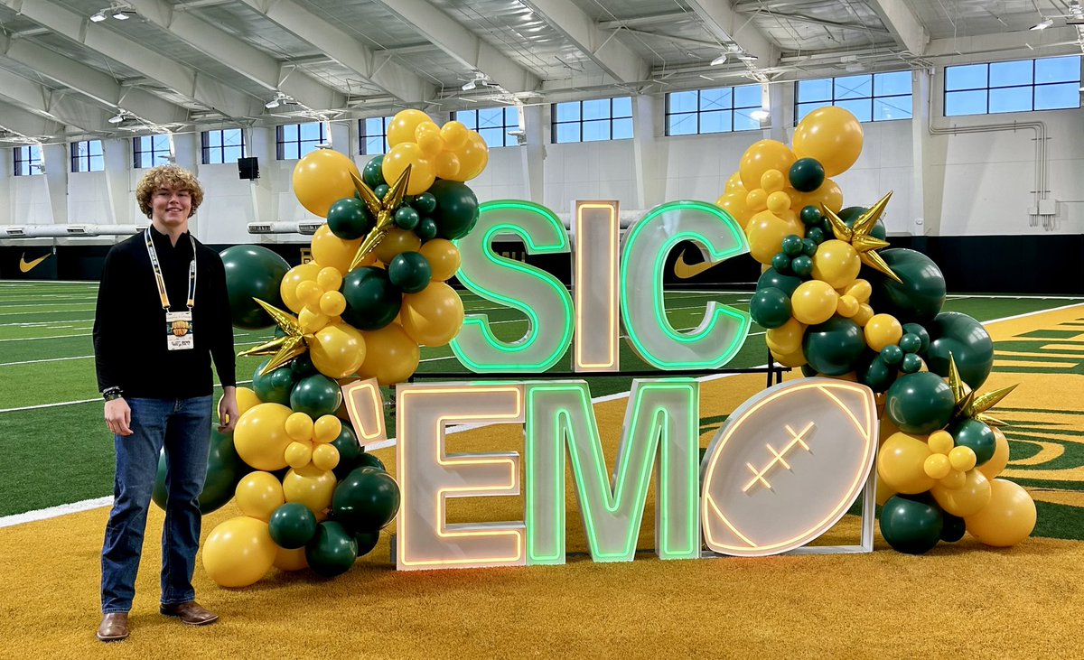 Elliott Brown tweet media