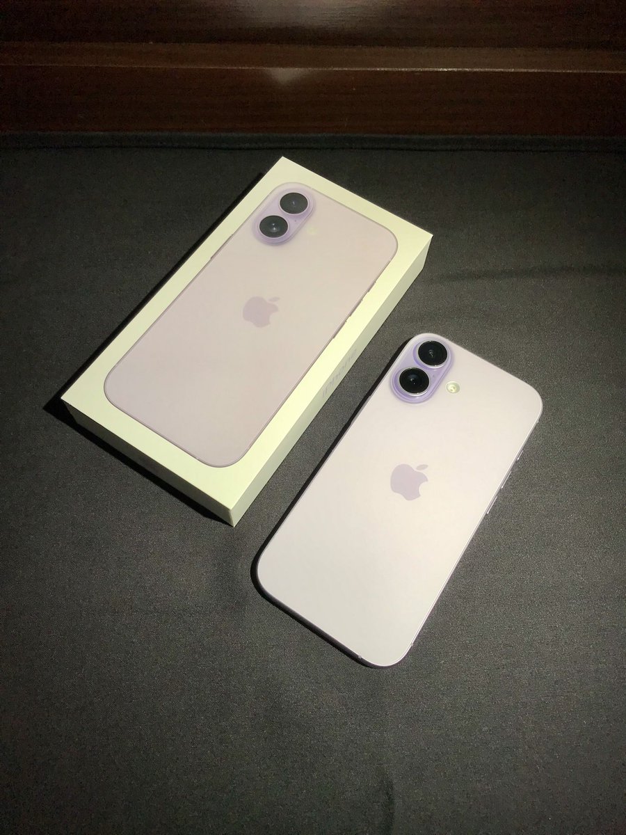 ladyous's tweet photo. Ξガンダム好帥
新iPhone17登場！
咖啡、拉麵、滷肉飯巡禮

2026：預定 冰島法羅
2025：越南胡志明、大阪・関西万博、瀬戸内国際芸術祭、沖繩遊
2024：重遊日光、東京Ado Live

喝了好多家咖啡、吃了好多拉麵/滷肉飯

#旅行の低語 https://t.co/D48P9zAtrm
