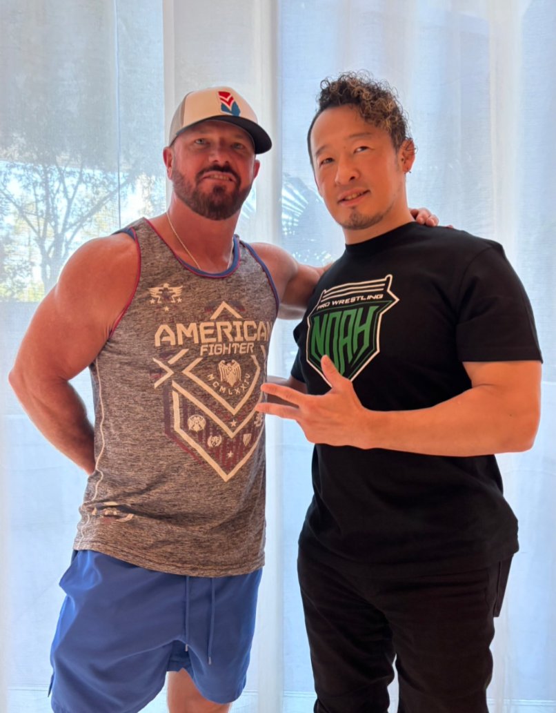 noah_marufuji_'s tweet photo. 本当に引退してしまうのだろうか…
信じられない…
闘えた事を誇りに思う。

Thank you AJ.

@AJStylesOrg 

#Phenomenal
#AJStyles
#ThankyouAJStyles
#RoyalRumble   
#WWE
#noah_ghc https://t.co/6MIN6TNxVU