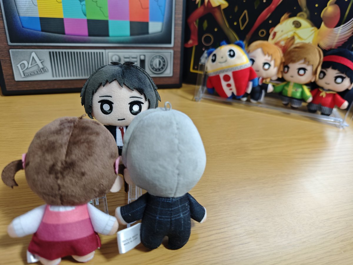 nopon_P4's tweet image. 足立さんお誕生日おめでとう🎂🎉
誕生日と聞いてどんどん集まってくるみんなを置いておきます