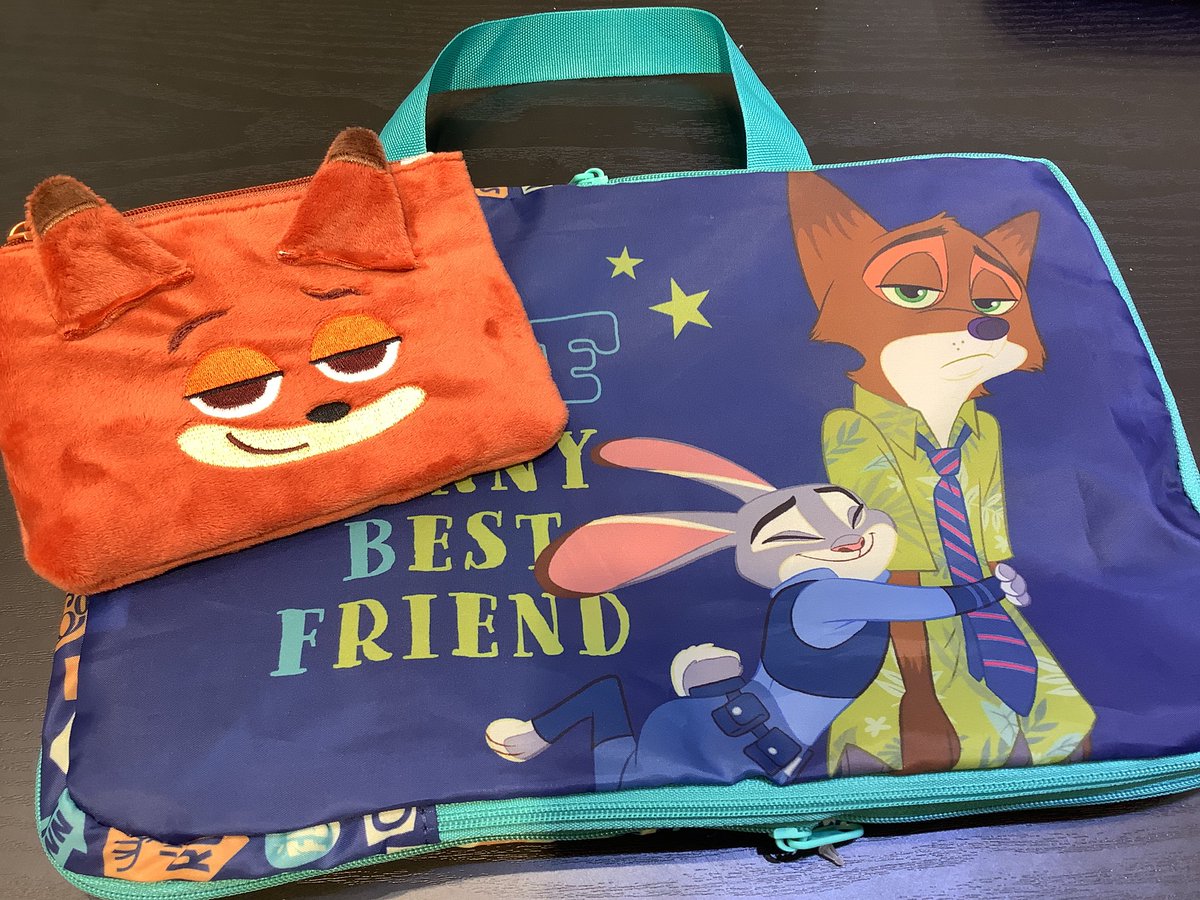 ディズニー　ズートピア　ニック　キデイランド　圧縮ポーチ 🐾再入荷情報🐾 大人気ディズニーアイテムが再入荷いたしました