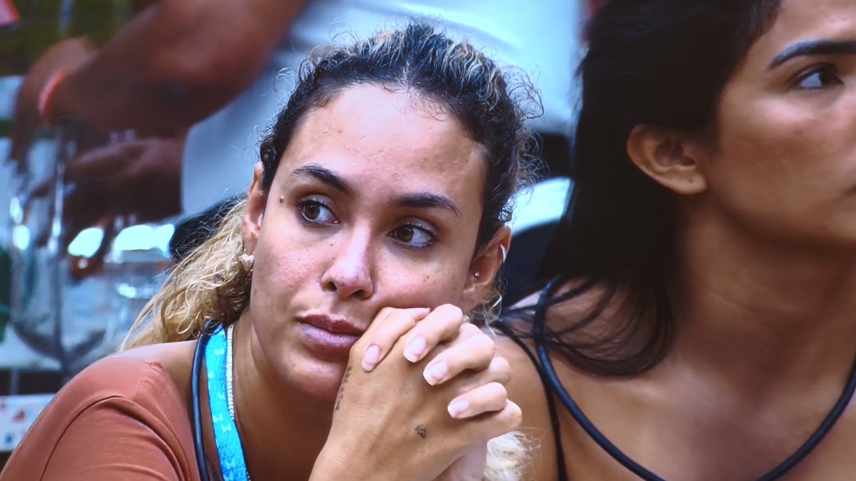 raphcapp's tweet image. Sarah genuinamente preocupada, sentiu demais a indicação #BBB26