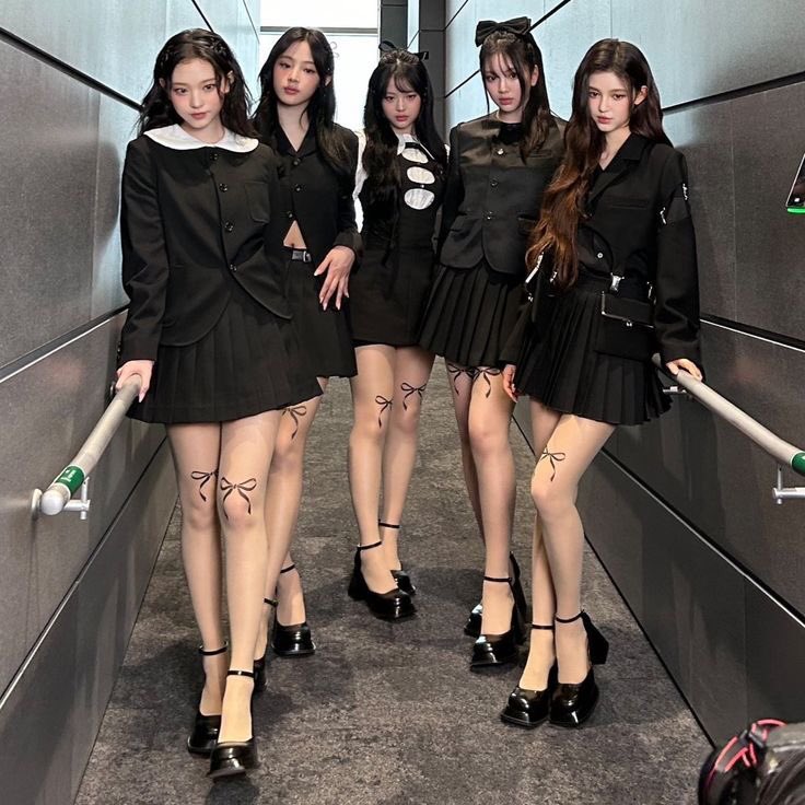 i still think about this newjeans styling