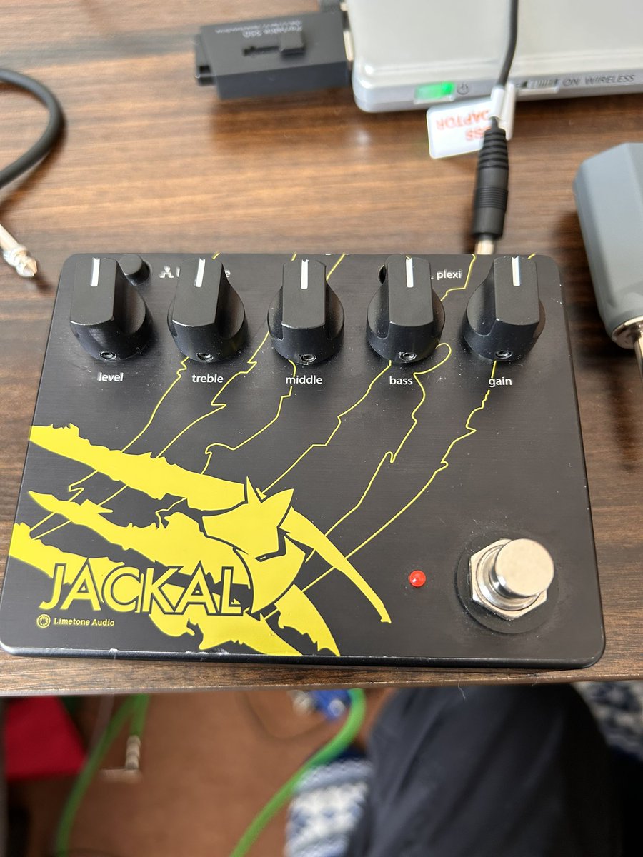 analog_create's tweet photo. エフェクト音が出ないlimetone audioのjackalを購入
原因探して治してみます！ https://t.co/u8zNYIjwV4