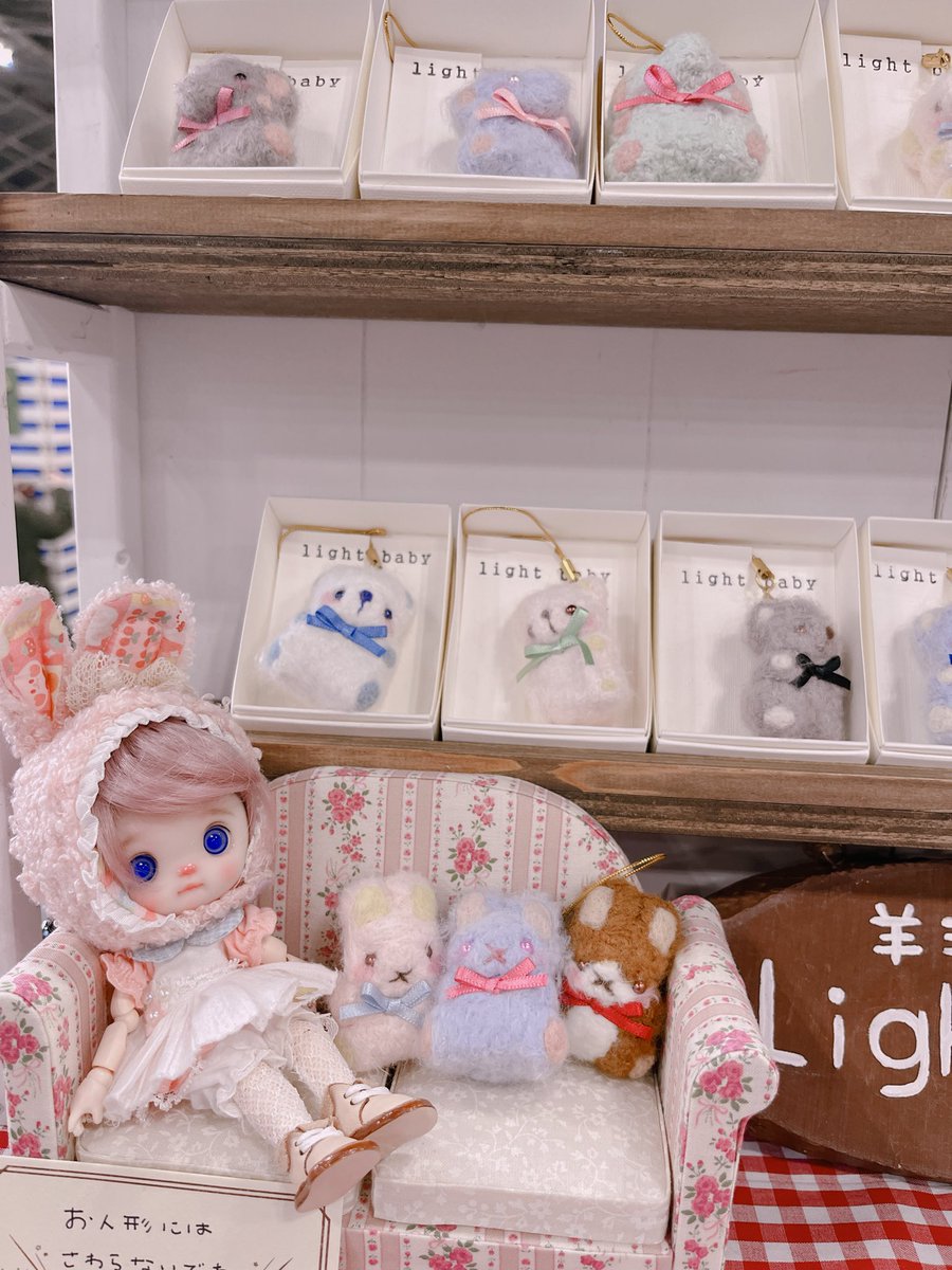 lightbaby2's tweet photo. 名古屋ハンドメイドマルシェ2日目❤️
Ｅ-53・54でお待ちしてます♪
#名古屋ハンドメイドマルシェ https://t.co/UKt9Bnf2gy