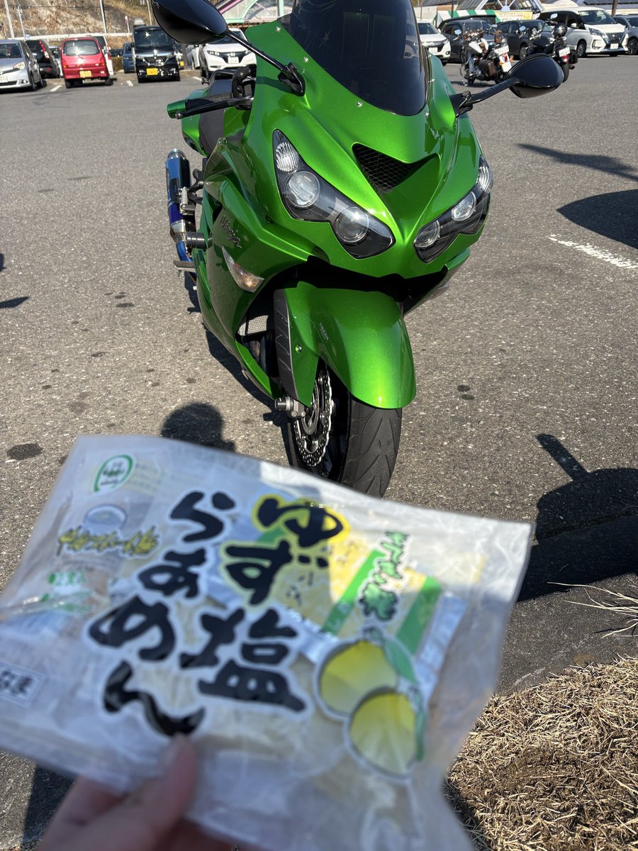 今更なんだけど本当、すげーバイク作ったよねカワサキさんw #zx14r #道