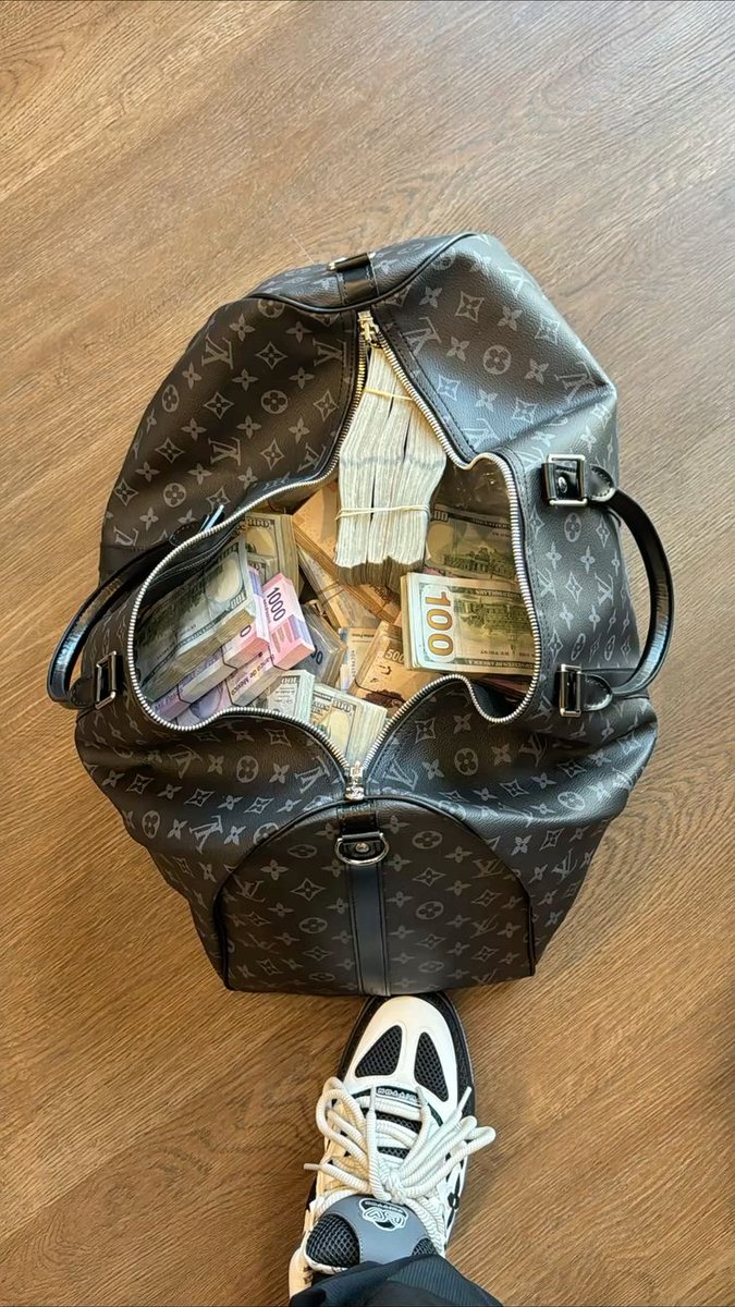 Luxi ⭐ tweet media