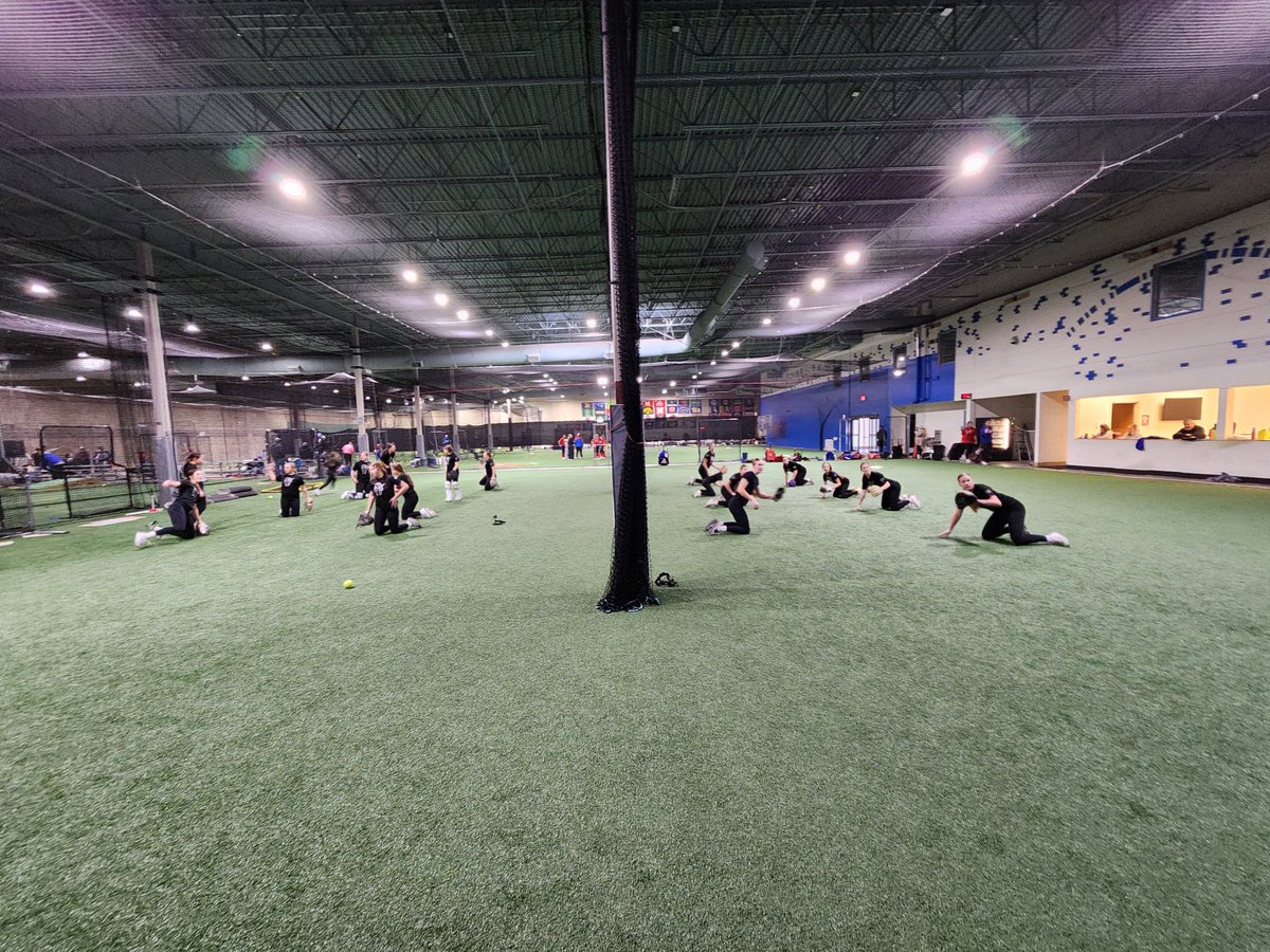 Select Fastpitch 2015 tweet media