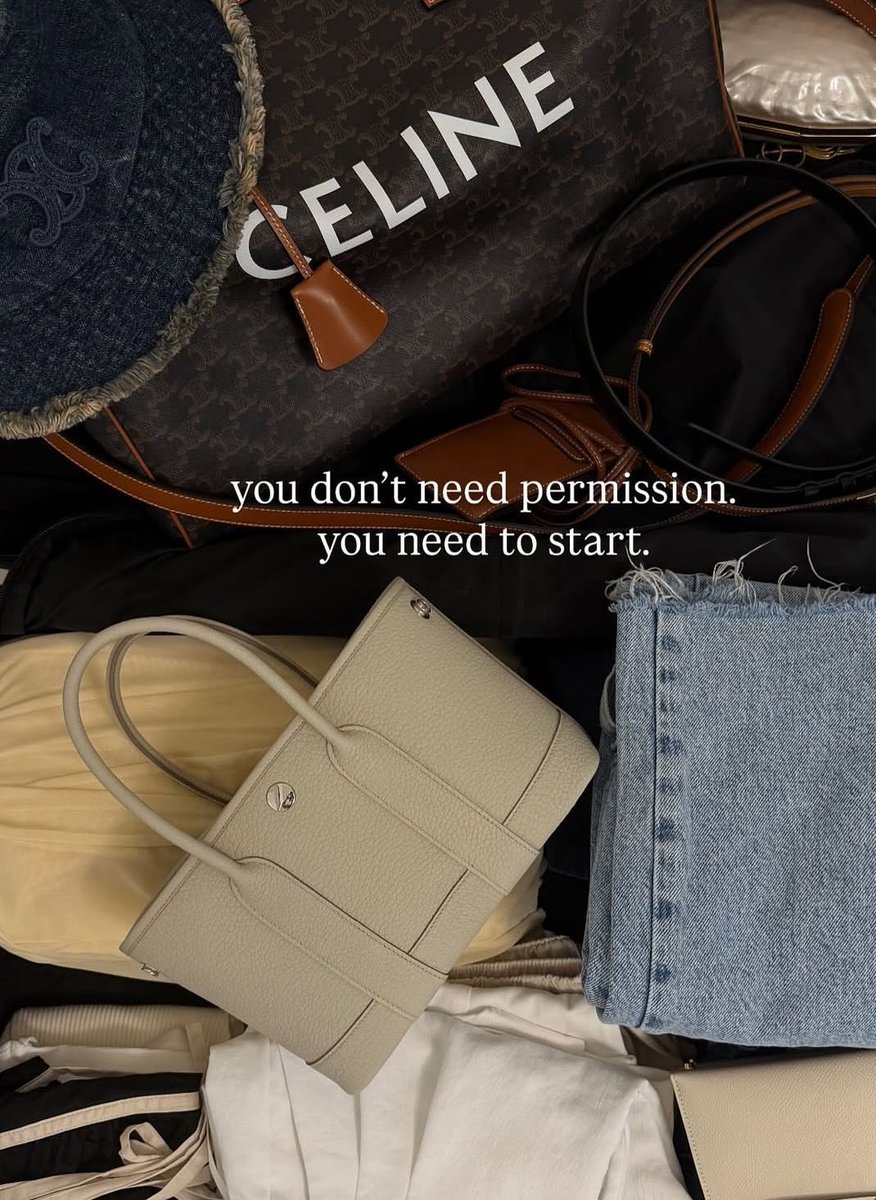 EvaCryptto's tweet image. Sometimes the difference between staying stuck and finally breaking through is just a shift in perspective.
Money moves &amp;gt; mood swings
Strategy &amp;gt; speed Consistency &amp;gt; motivation The people winning aren't the ones who feel ready...They’re the ones who choose discipline, play the…