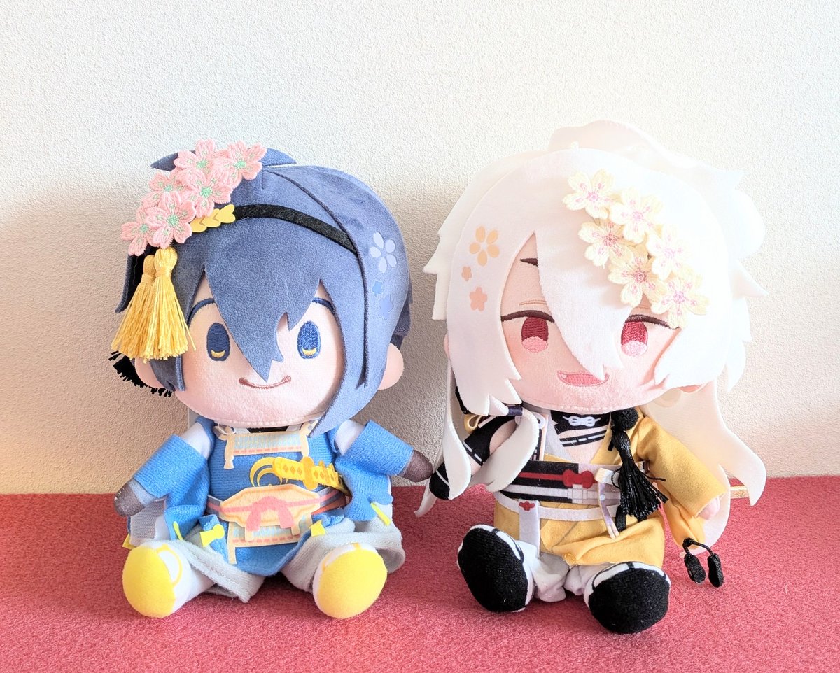 TLでお見かけした桜つきになれるヘアピン どこも黄色しか売れ残って