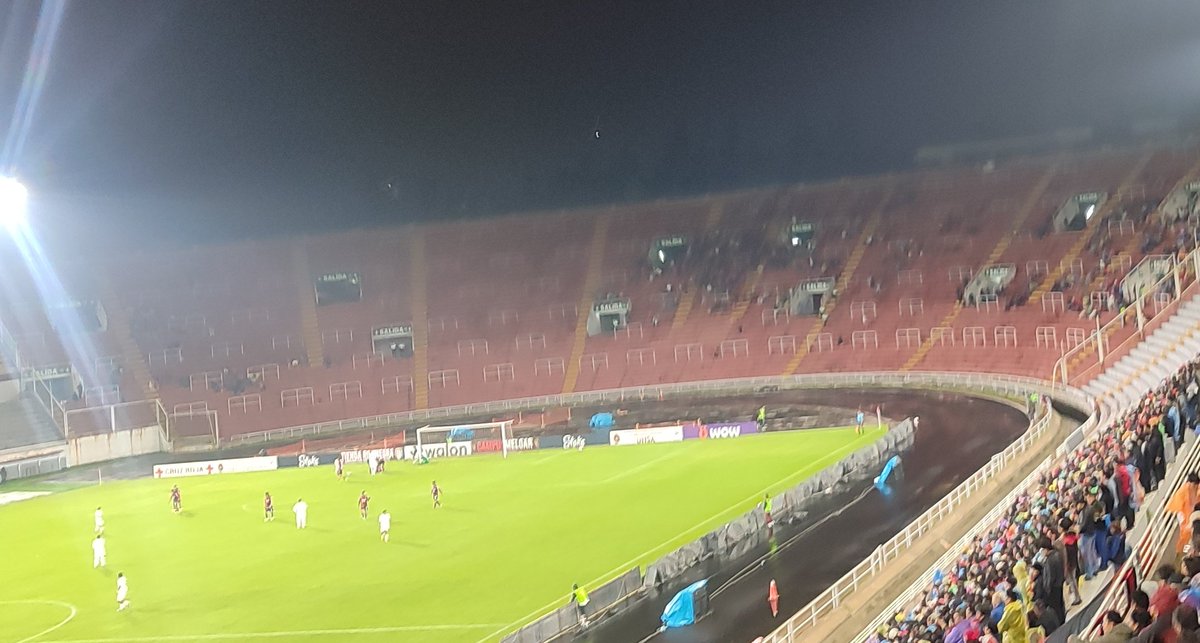 🚨LO ULTIMO 🚨
Los 10k hinchas de cienciano que debian llegar en 2024 siguen atrapados en la carretera 😢 .
Ojala algun día los humildes burritos  puedan llegar al estadio de la Unsa .