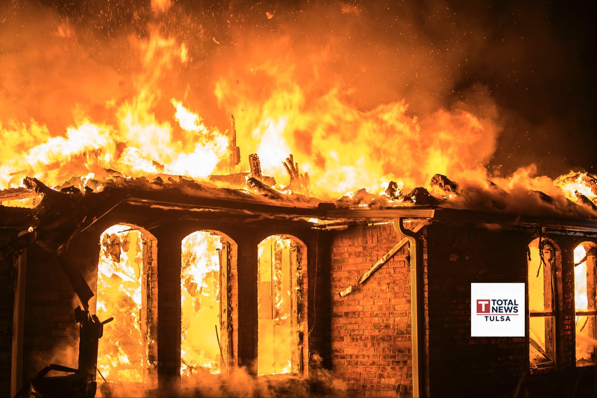 TotalNewsTulsa's tweet photo. Elderly woman dies in horrific house #fire near #sandsprings Sat. Morning. #oklahoma #tulsa #news https://t.co/JCogt70yzX