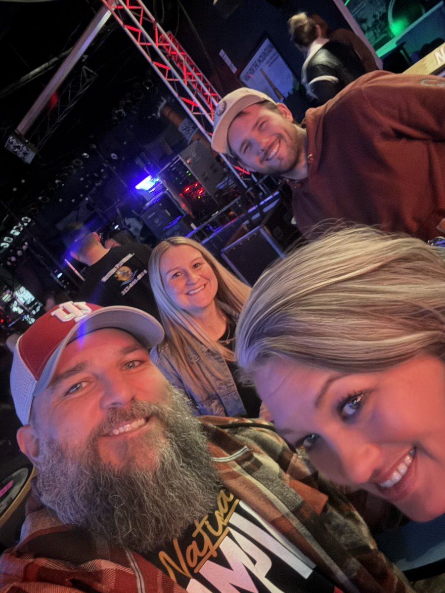 Coach Rob tweet media