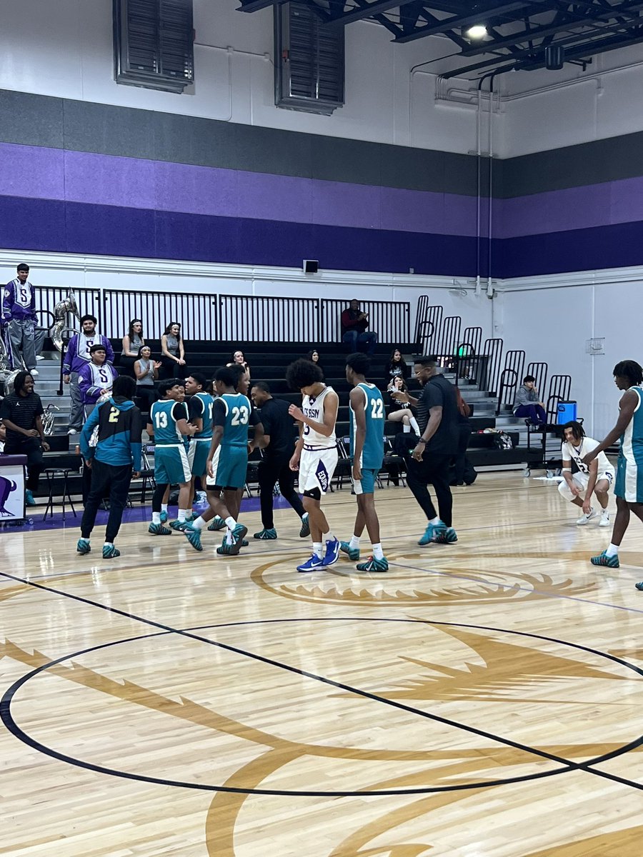 MolinaFootball's tweet photo. π JAGS WIN!
Molina Boys Basketball defeats Sunset 48β46 in a thriller!
π₯ Kingston Chavez with the GAME-WINNER at the buzzer!
#JagPride #Clutch #Region4SayNoMore
#BIGJAGUAR #BIGROAR #BisonDown
@dallasathletics @Molina_Jaguars @Coachbru3 https://t.co/1OENIpl79u