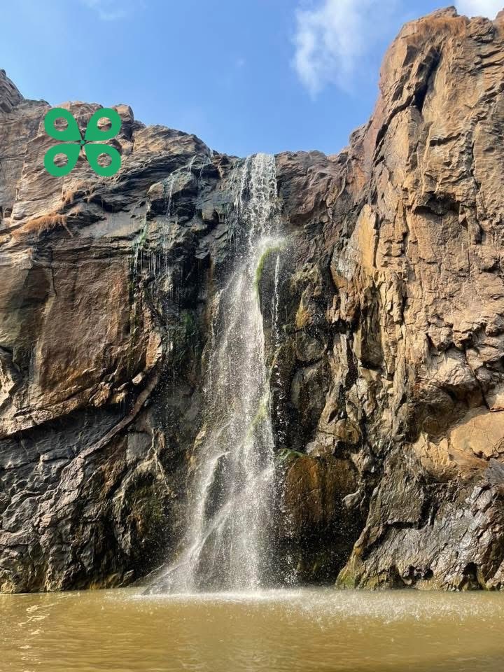 Gorges de la Sanaga , Edea .