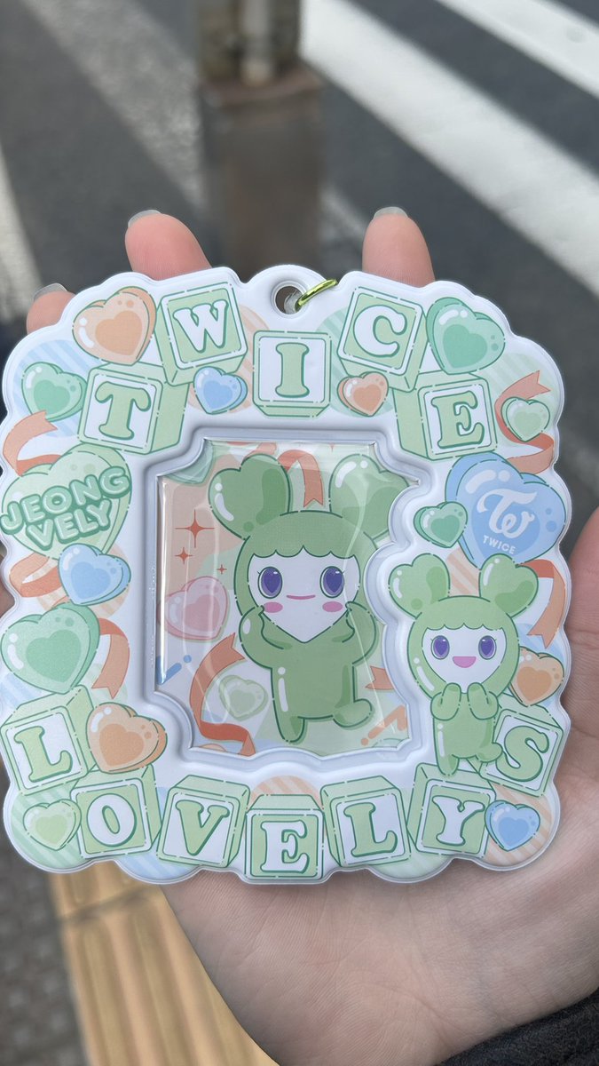 381Rm's tweet photo. @TWICE_NaJeong_ 検索より失礼します
画像のジョンヨンとモモとの交換可能でしょうか？
ぜひご検討よろしくお願いします https://t.co/Au61m92B4D