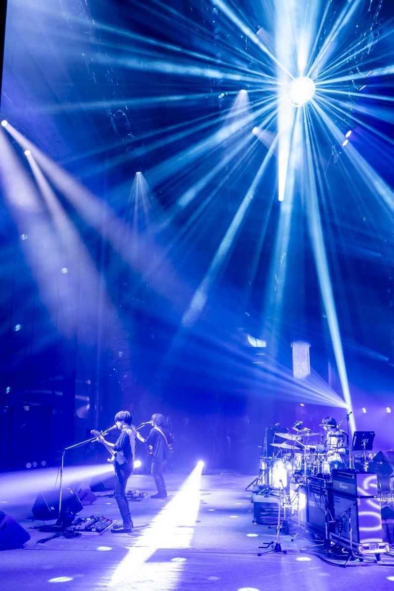 USGinfo's tweet photo. #UNISONSQUAREGARDEN TOUR 2025-2026「#うるわし の前の晩」
1/31(土) 福岡・福岡サンパレス公演

本日2/1(日)は香川・レクザムホール公演です。
▼グッズ販売
14:30〜16:15 / 開場～終演後まで

当日券の販売はございません。

#USG2026 https://t.co/FXSsi2tWd4