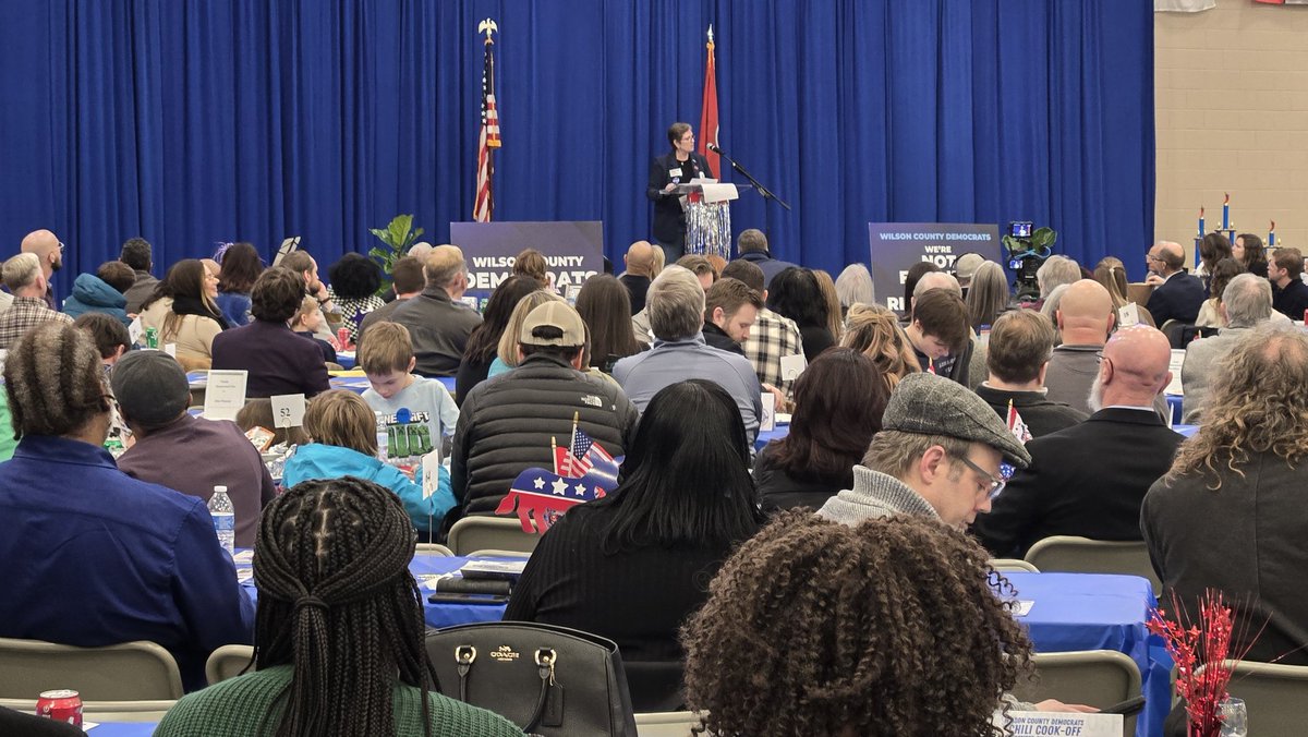 markpoloncarz's tweet image. 3 years ago 50 people showed up to the Wilson County Democrats Dinner. Tonight there are more than 600. 600!!

There is no doubt Democrats are fired up here. They ARE going to flip seats and i'm proud to help them through NDCO and @BoostingLeaders. #BlueWave2026