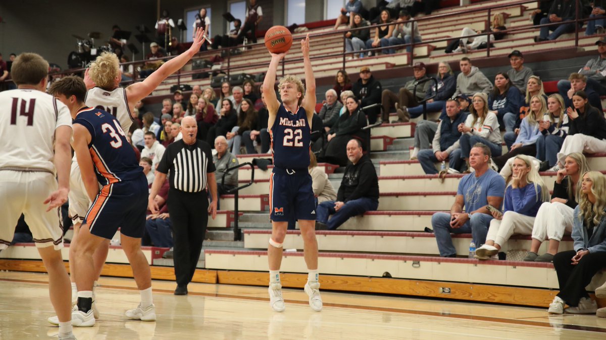 Midland_Sports's tweet photo. MBB: Warriors Drop Tight GPAC Battle at Morningside; Orr Surpasses 1,500 Career Points https://t.co/LMnWIgxkBE  (@Midland_Hoops ) https://t.co/hVixRwkVTj