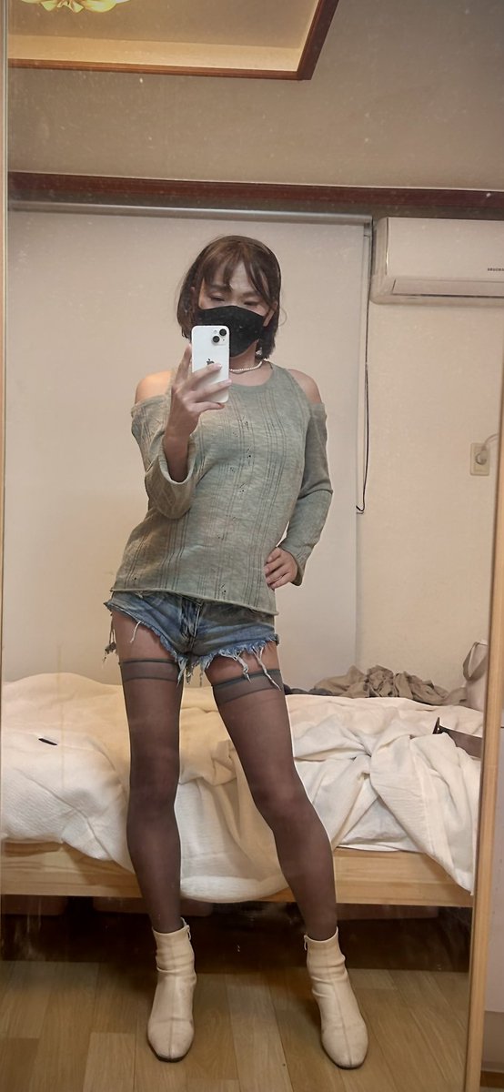 아야 Aya CD tweet media