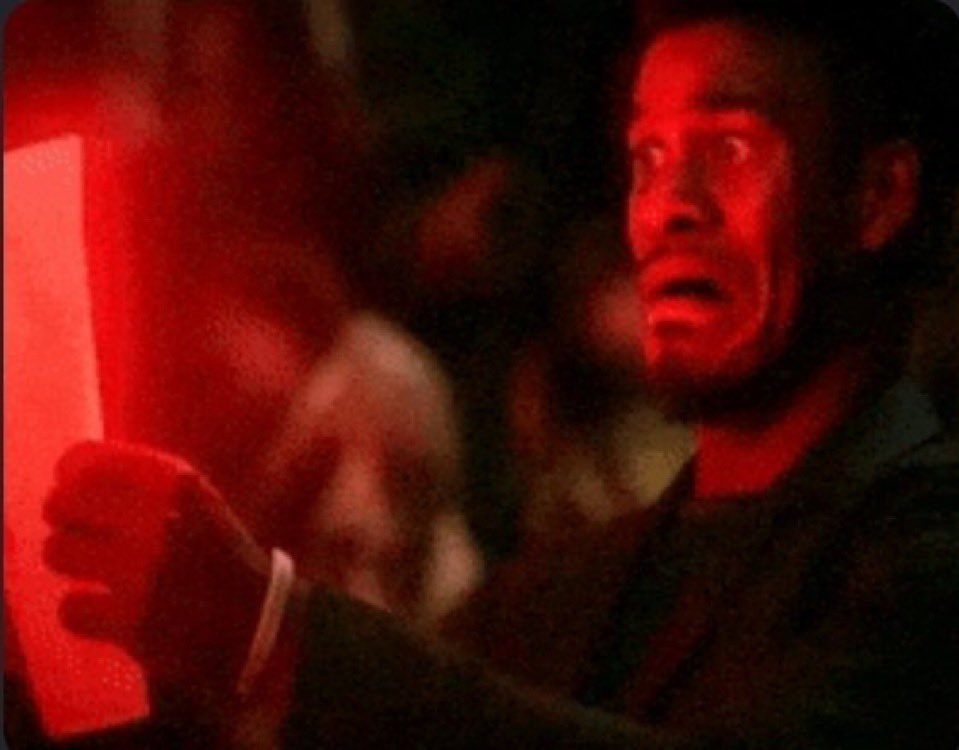 gdzoink's tweet image. What did you see.