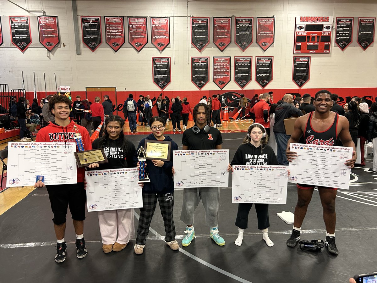 LawrenceCardin4's tweet photo. Lawrence Wrestling had a great day at the CVC tournament, 12 place winners and 6 champions. Stella Kramer, Tanvi Madisetti, Steven Ham, Zane Spencer and MOW’s Marina Velazco and James Lyons. Congratulations to everyone on a great weekend! https://t.co/TAu61M3LHI