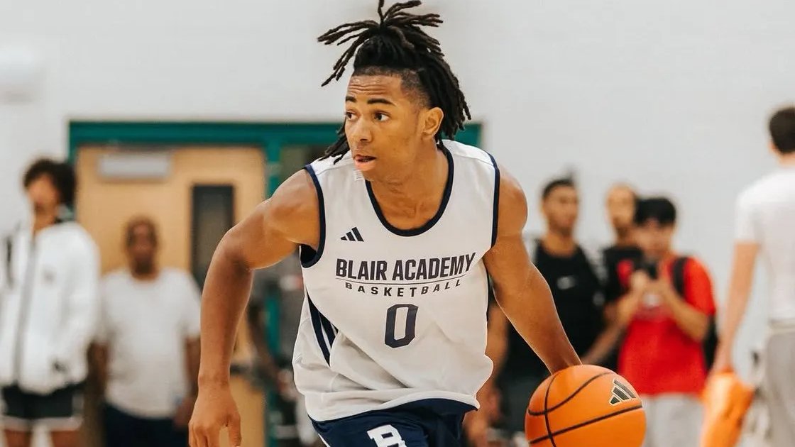 POBScout's tweet photo. 2026 Deron Rippey Jr. @rippey_deron has been by far my favorite player to watch the last few years. Elite PG and as I've said before... The No. 1 PG in the class. Top 5 prospect Nationally.
And after watching again tonight, if I was an NBA team... I would be tracking Rippey QUICKLY. Young man is an absolute future pro and star in the making!
More Thoughts Coming Tomorrow #PhenomHoops
