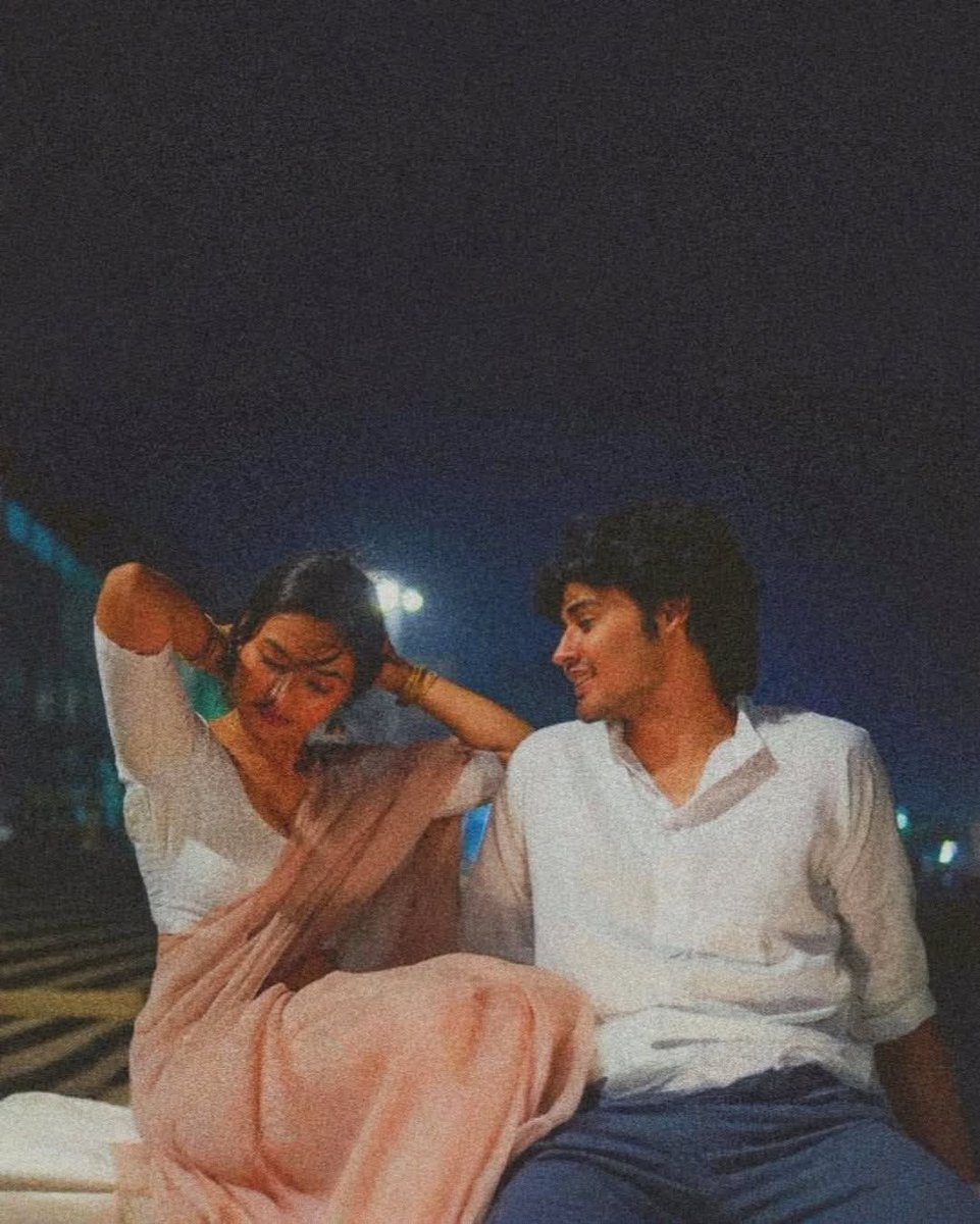 तेरी एक नज़र ने ये कमाल कर दिया ,
दिल ने खुद को ही तेरे नाम कर दिया !