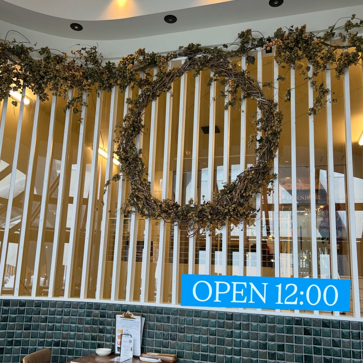 本日12時オープン🍺✨

2月初日、昼飲みからスタートしましょう〜
美味しいビール、フードご用意してお待ちしてます‼️