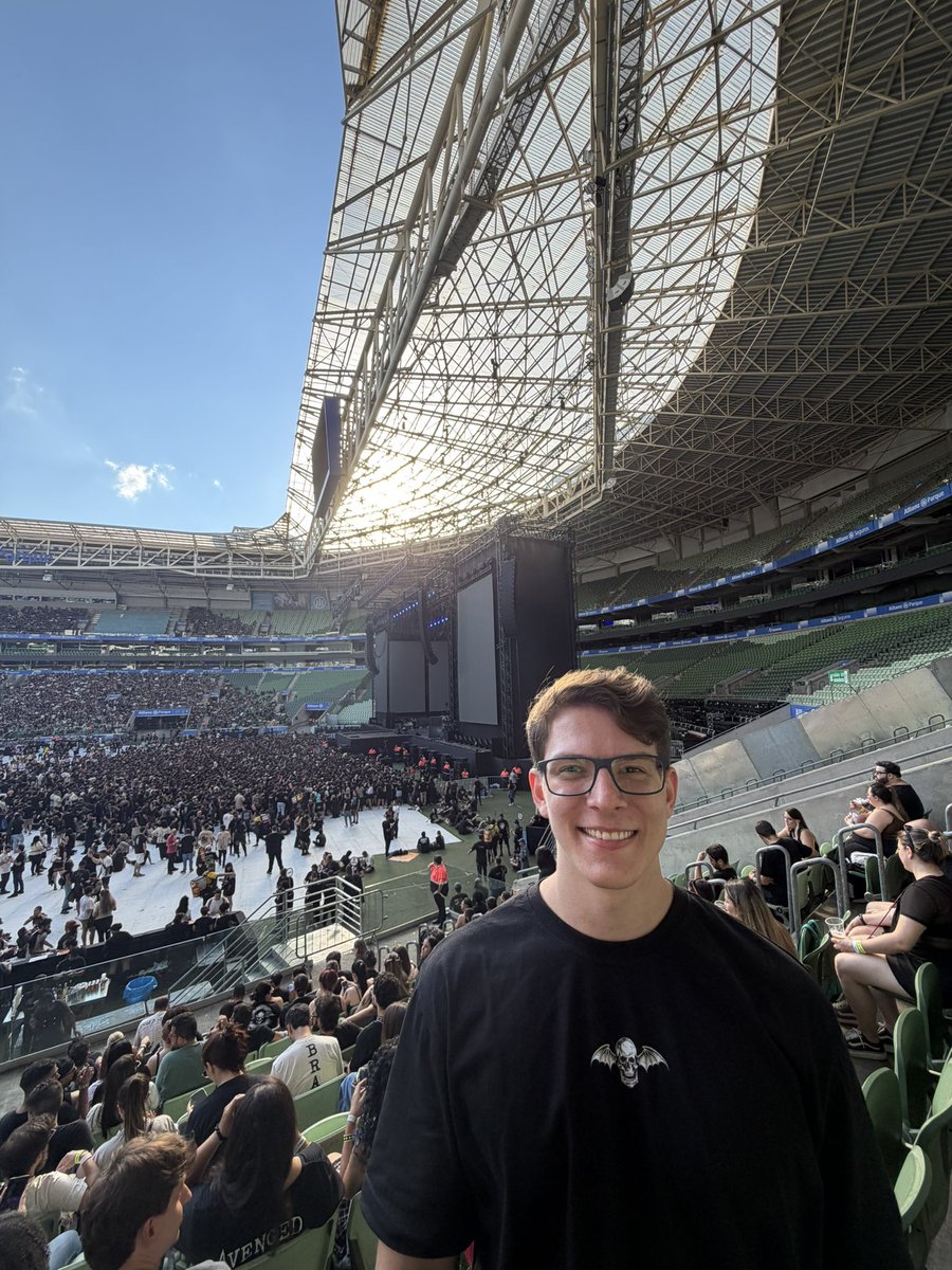 Dani 💫 tweet media