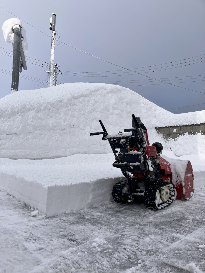 毎日毎日よく降りますねぇ 現時点167cmで史上5位 4位は20年前の178cm