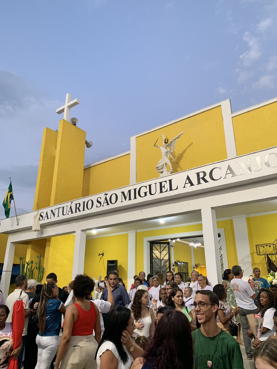 brenomariae's tweet photo. 31.01.2026, @domoranijoao transforma Paróquia São Miguel Arcanjo em Santuário São Miguel Arcanjo, tornando essa igreja uma referência na zona oeste do Rio como local de devoção ao arcanjo Miguel e lugar de encontro, adoração e comunhão com Jesus https://t.co/61vbByZ4eY