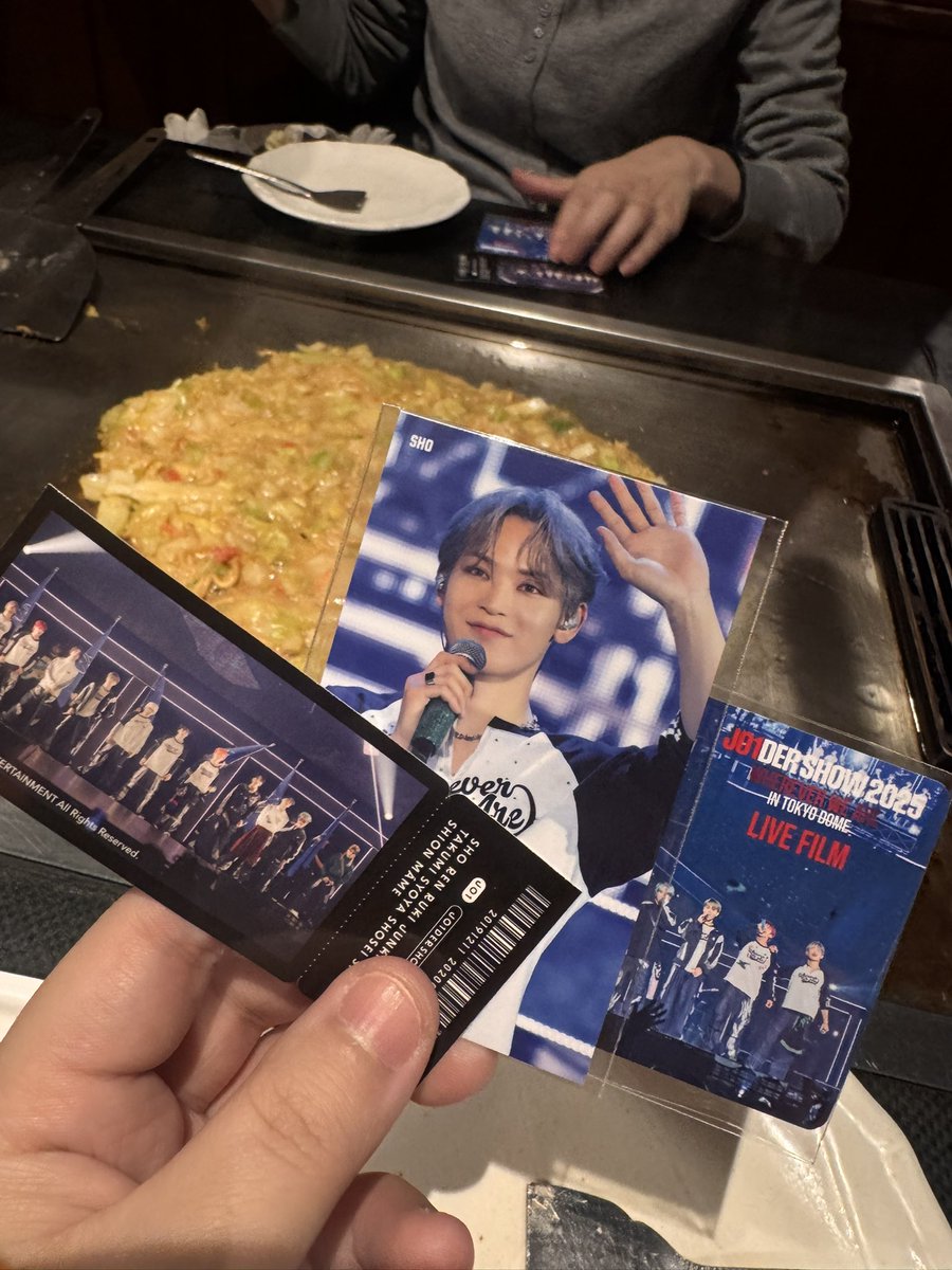 mop_hai_sai's tweet photo. 4DXアトラクションすぎた、ダンス踊らされるし、縦揺れさせられるし愉快
#JO1_TOKYODOME_LIVEFILM https://t.co/OA2yJ6TFzd