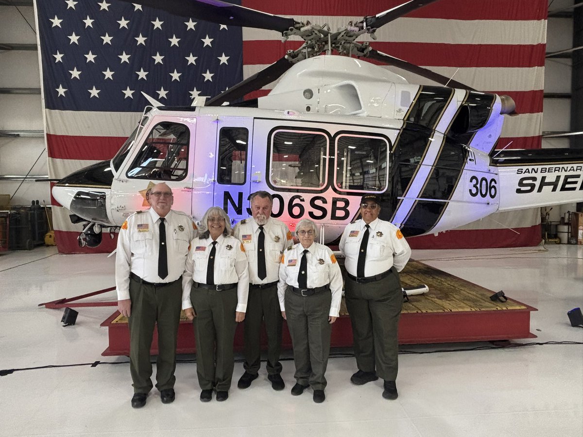 morongobasinstn's tweet image. Sheriff Shannon Dicus swore in the 2026 volunteer unit board members for Citizens on Patrol and Search Rescue today. These units provided thousands of hours of selfless service to the community. Congratulations! #MBSheriff #volunteer #serviceoverself
